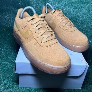 Nike Air Force 1 LV8 Light Brown Sneakers